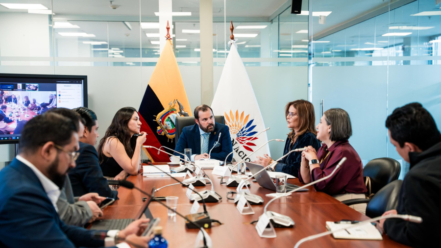 3d99a20c-e542-49cc-a46b-2c6496c9aa10